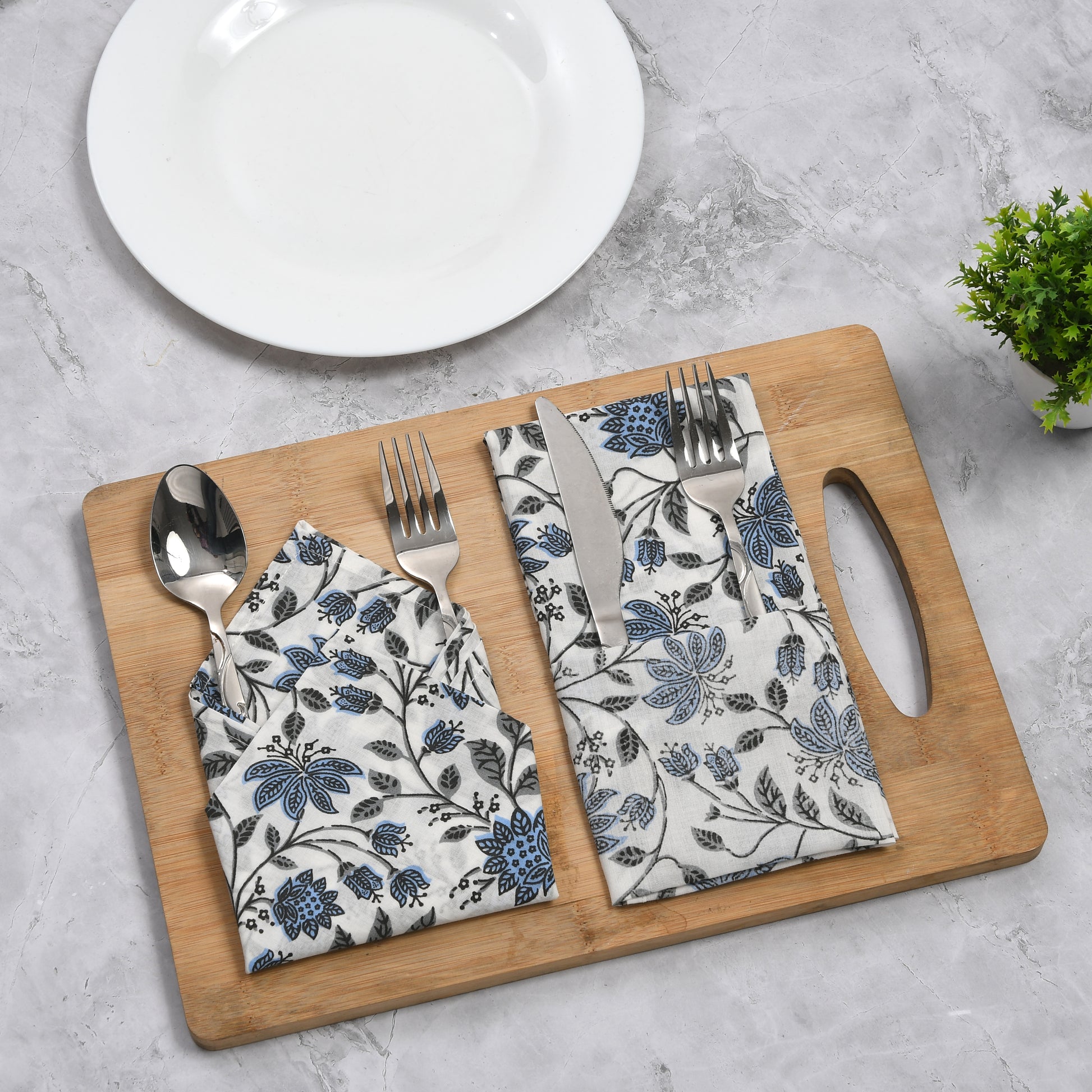 Cotton Cloth Napkins - White Blue