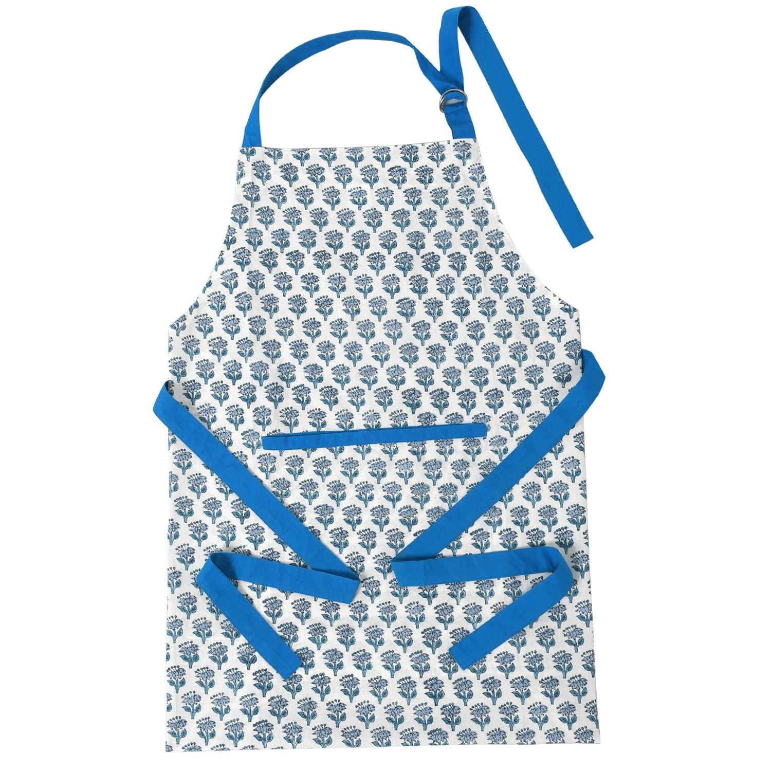 Timeless floral-print apron with a farmhouse aesthetic