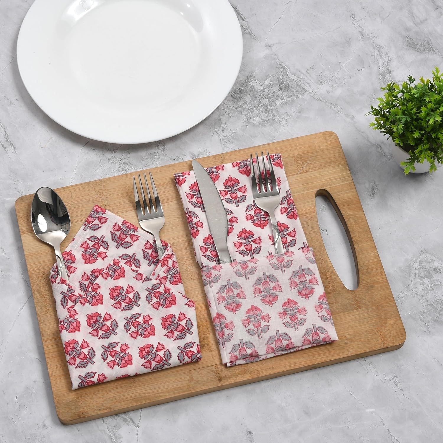 Cotton Cloth Napkins - Red and Gray