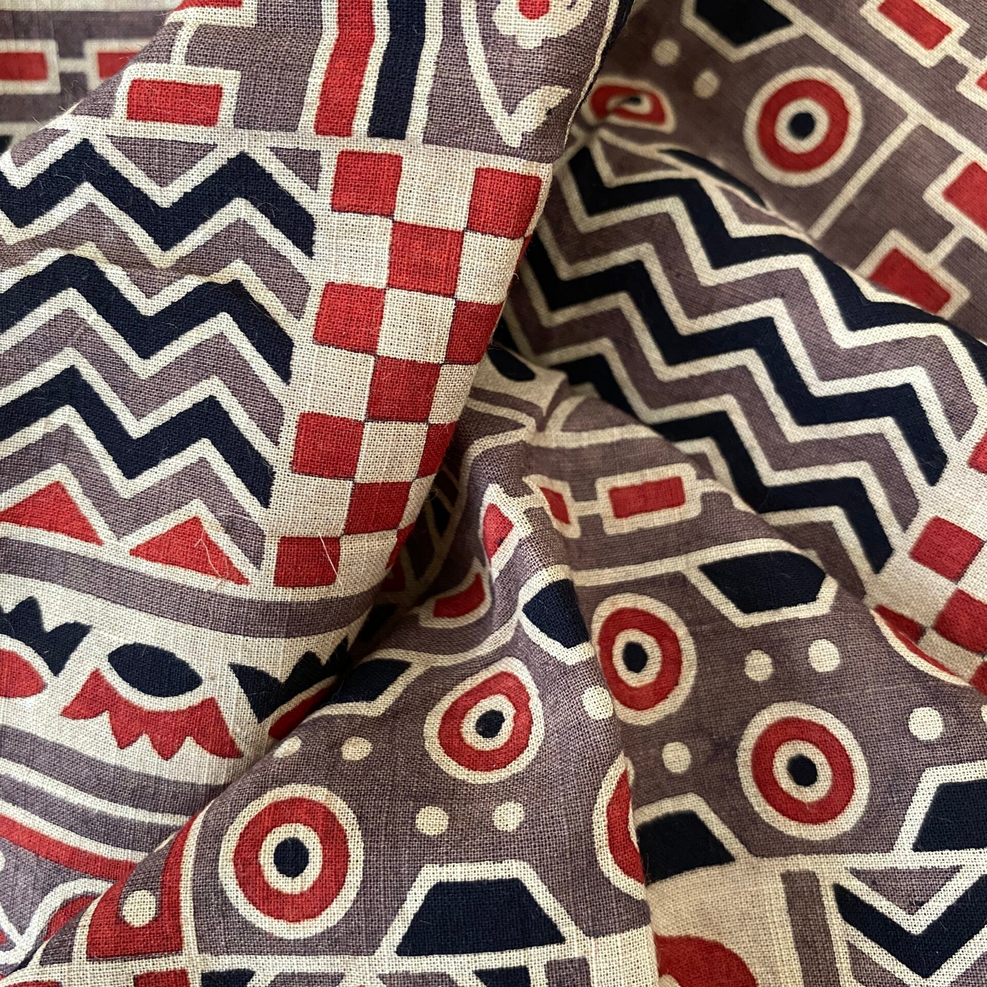 6 Reasons Why Cotton Fabric Is the Superior Choice