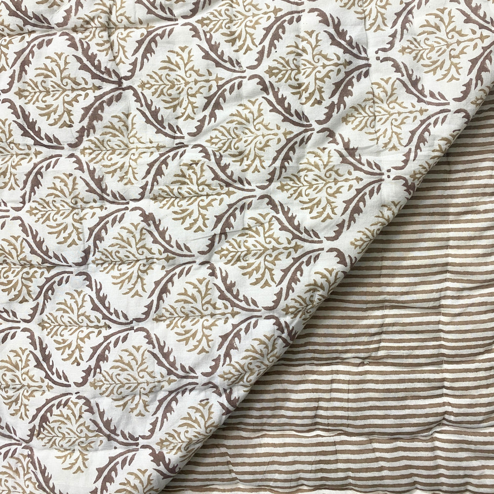 Quilt - Sandstone Regal