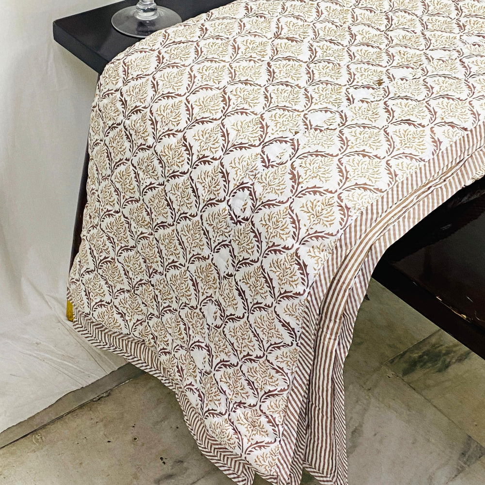 Quilt - Sandstone Regal