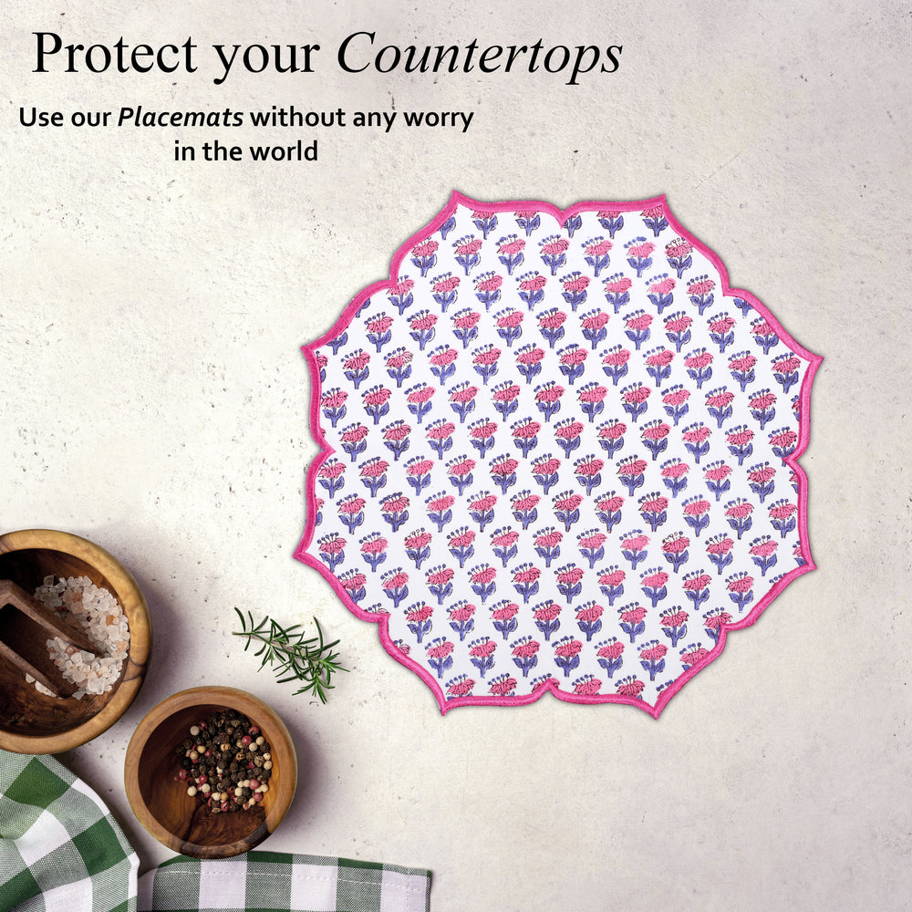 Eye-catching tablescape with pink sapphire placemat