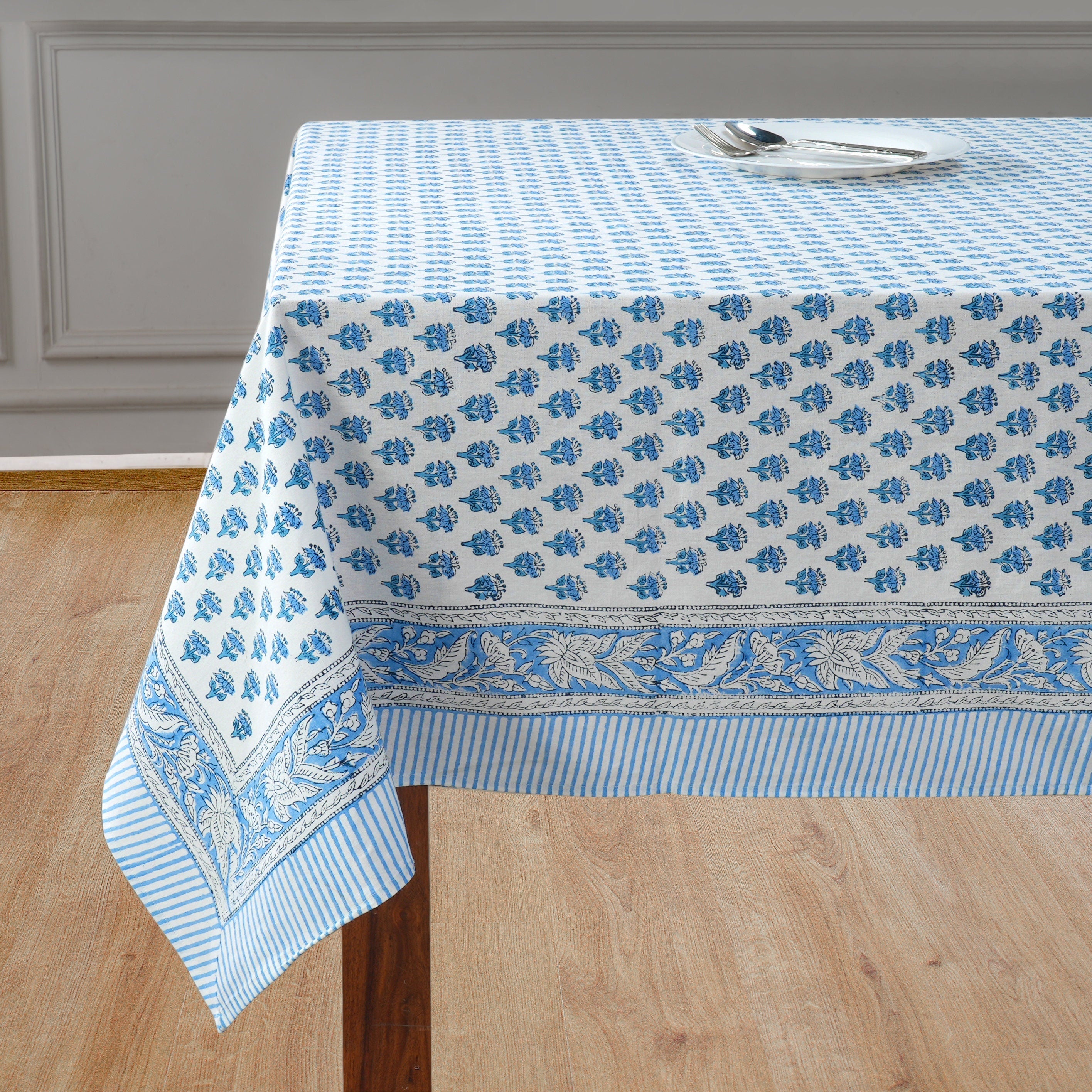 Apatite Blue Tablecloth for Dining Table