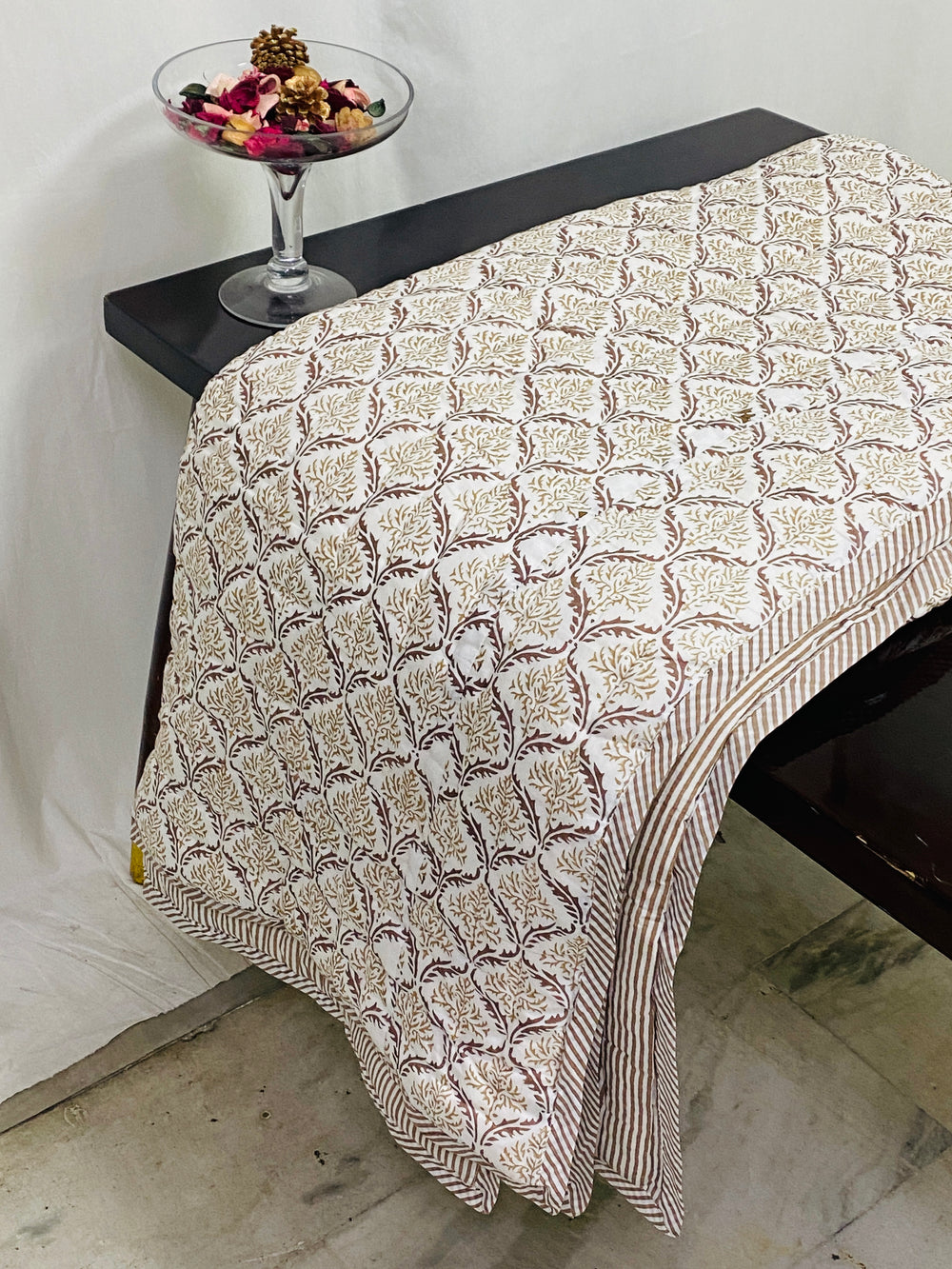 Quilt - Sandstone Regal