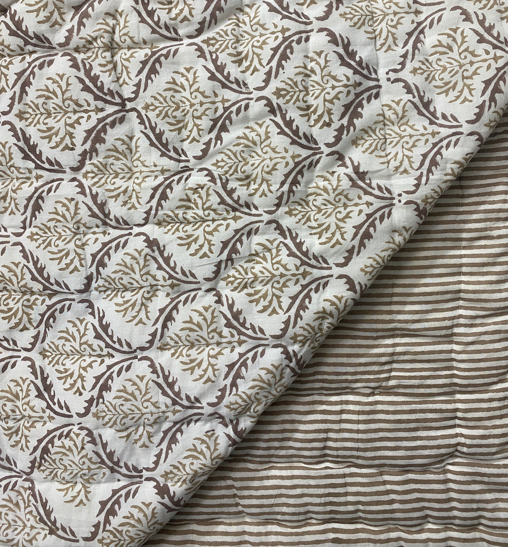Quilt - Sandstone Regal