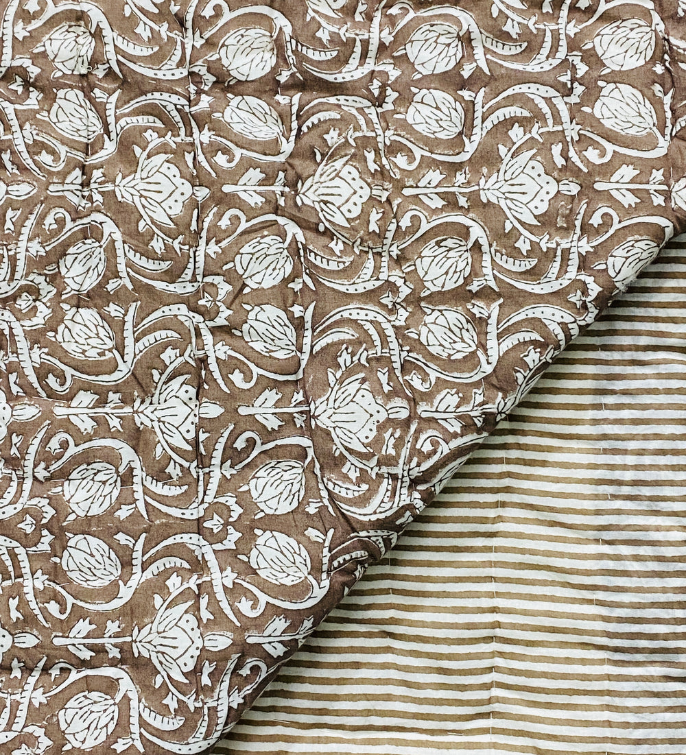 Quilt - Mocha Regal