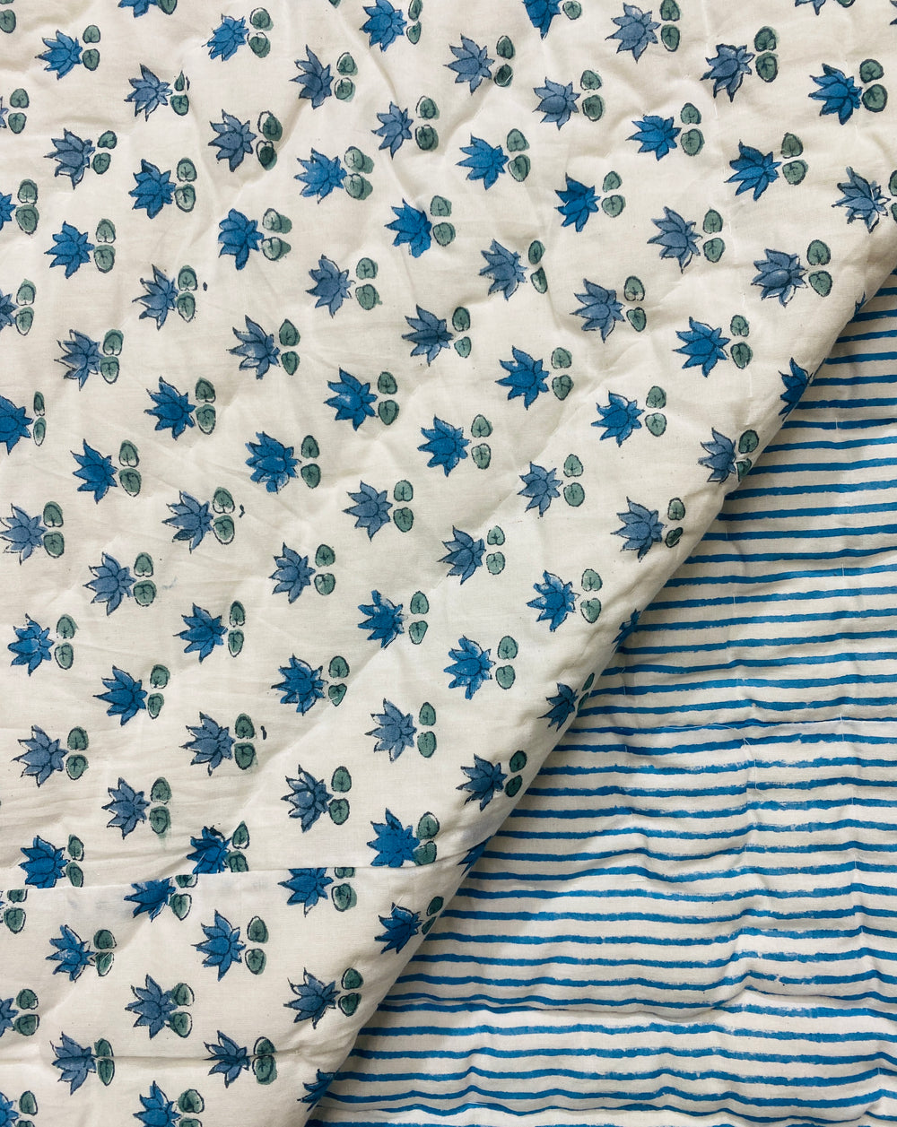 Quilt - Arctic Blue