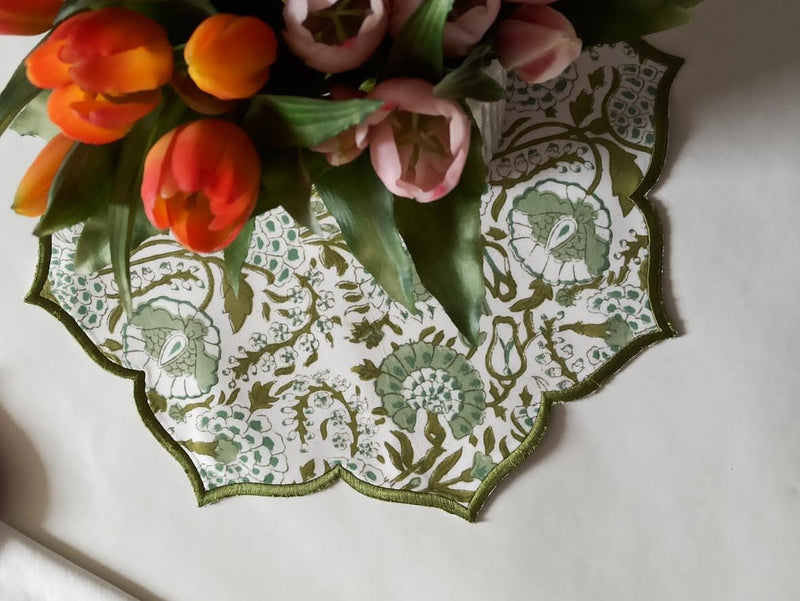 CPC Agate Green Scalloped Placemat Set of 4, Cotton Hand Block Flower Table Mat for Easter Day Dining Party Wedding Gifts Home Decor-15 Inch